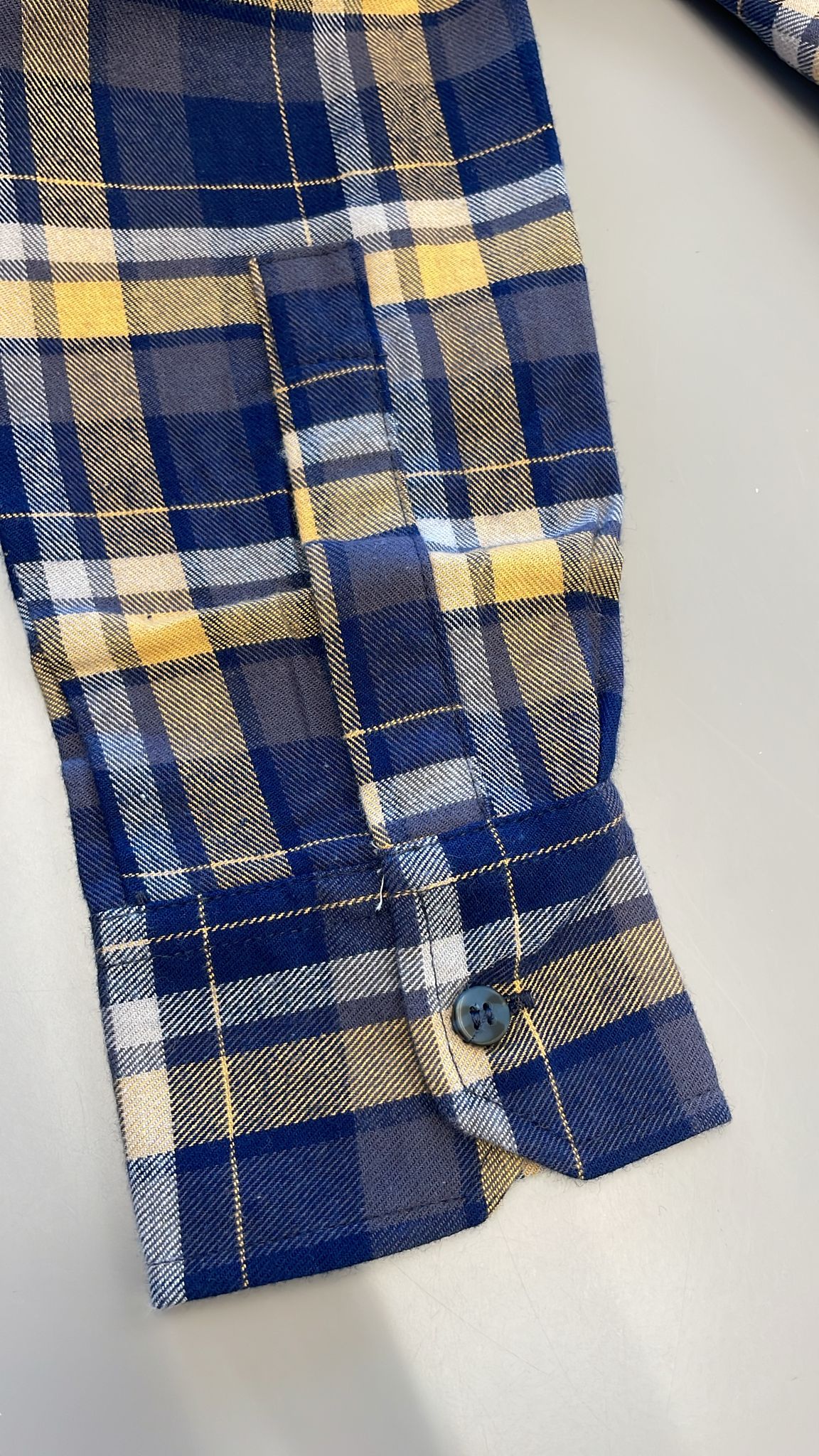 Moena giallo blu